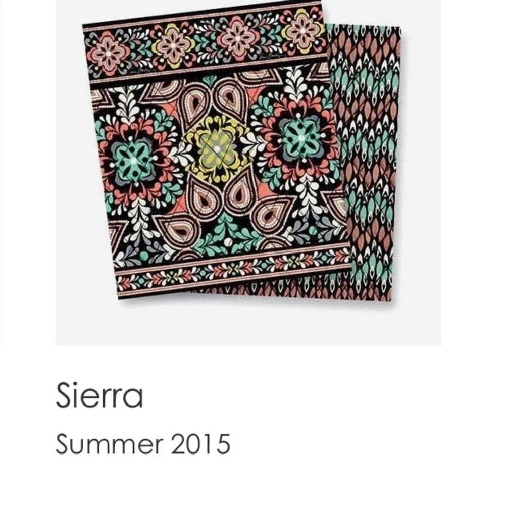 VERA BRADLEY Sierra 2015 Black Orange Blue 10.5 x 8” Padded Tech Tablet Sleeve